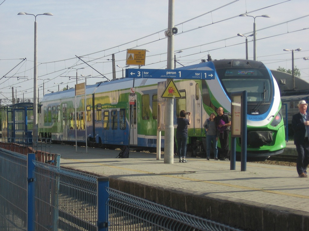 Pociąg na stacji Sandomierz