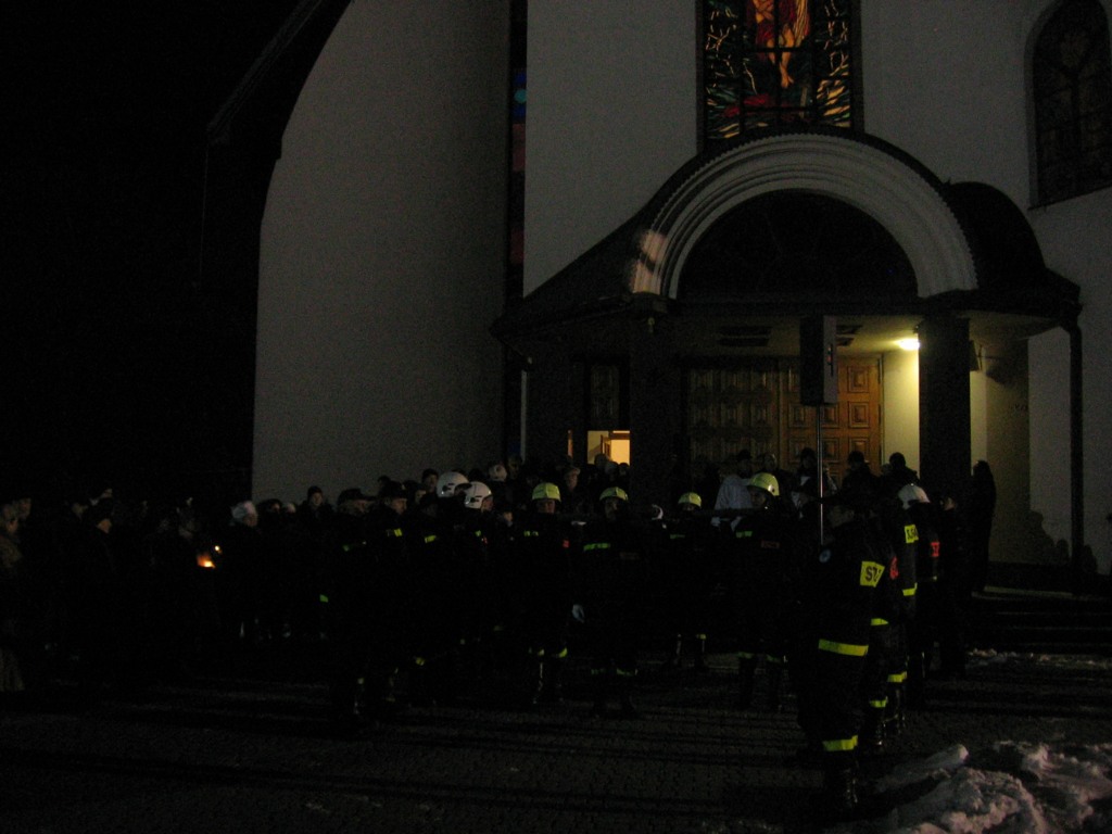 Droga Krzyżowa przez wieś - początek