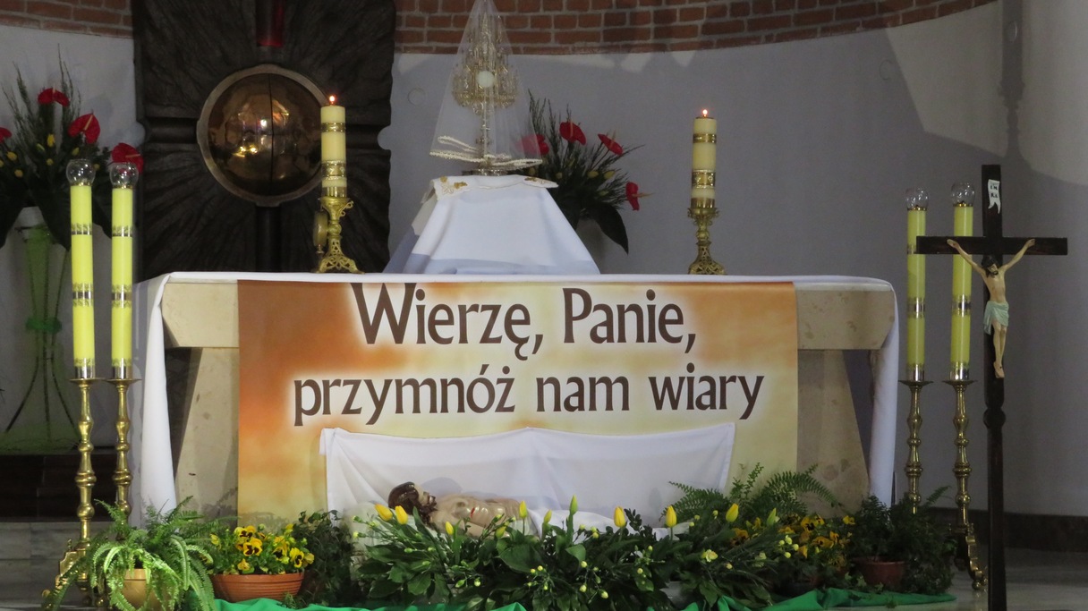 Wielki Piątek - Symboliczny Grób Pański